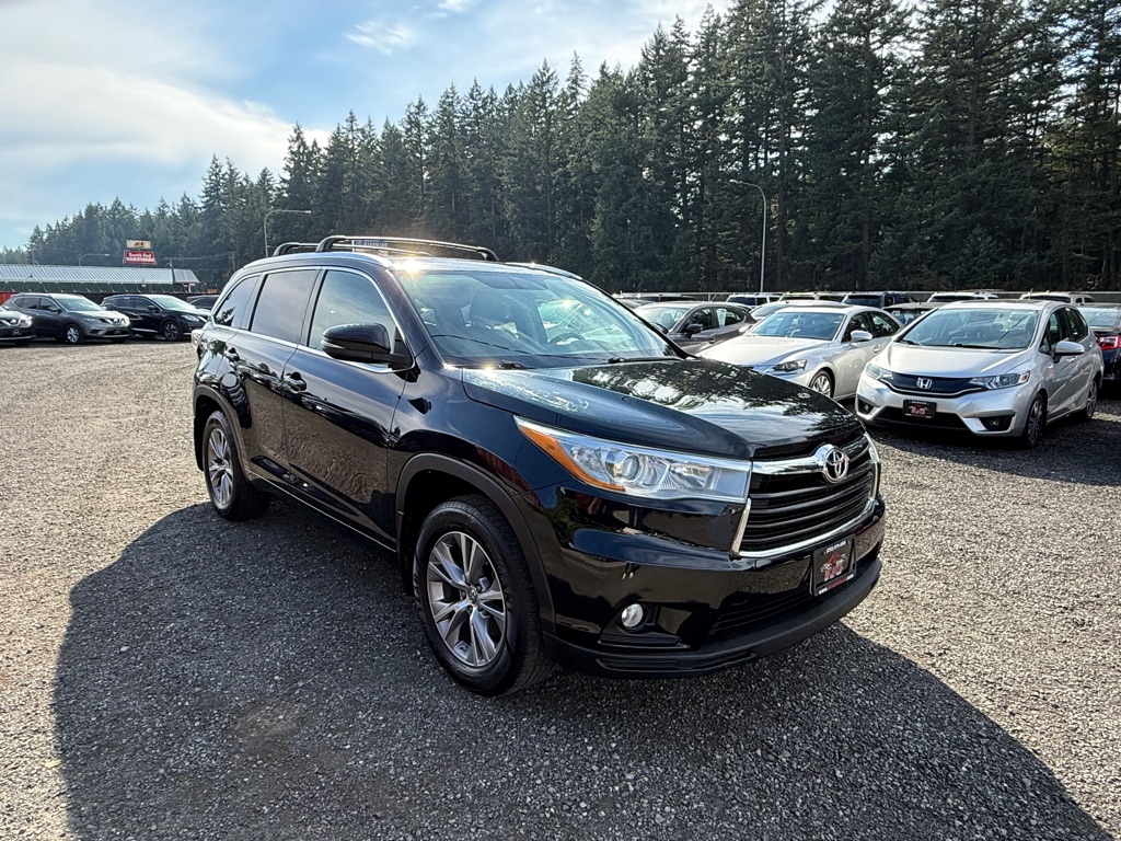 Photo 2 of this TOYOTA HIGHLANDER