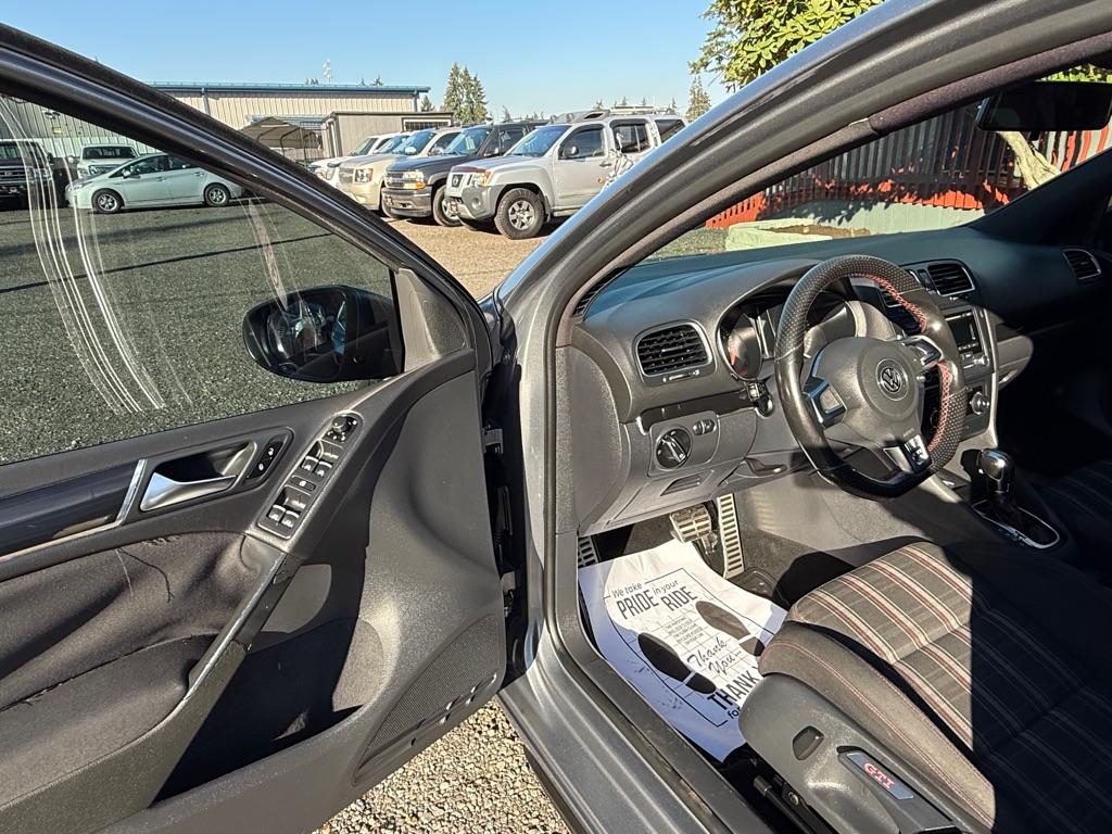 Photo 9 of this VOLKSWAGEN GTI