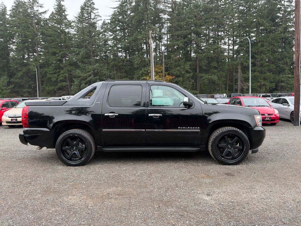 2010 CHEVROLET AVALANCHE