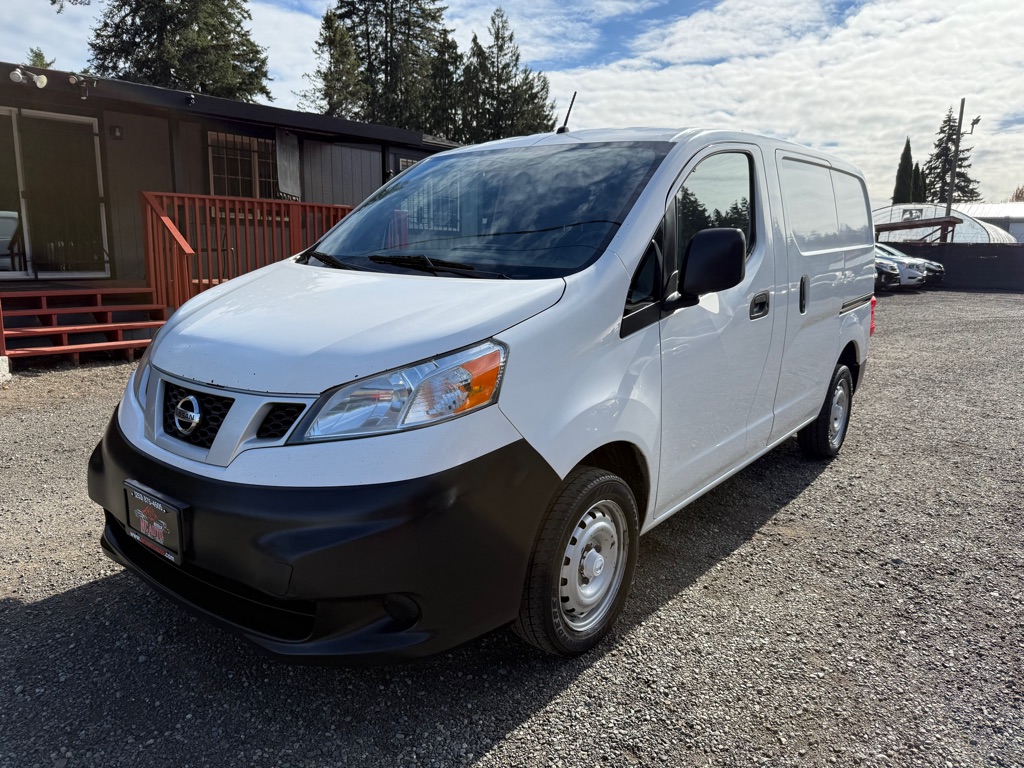 Photo 4 of this NISSAN NV200