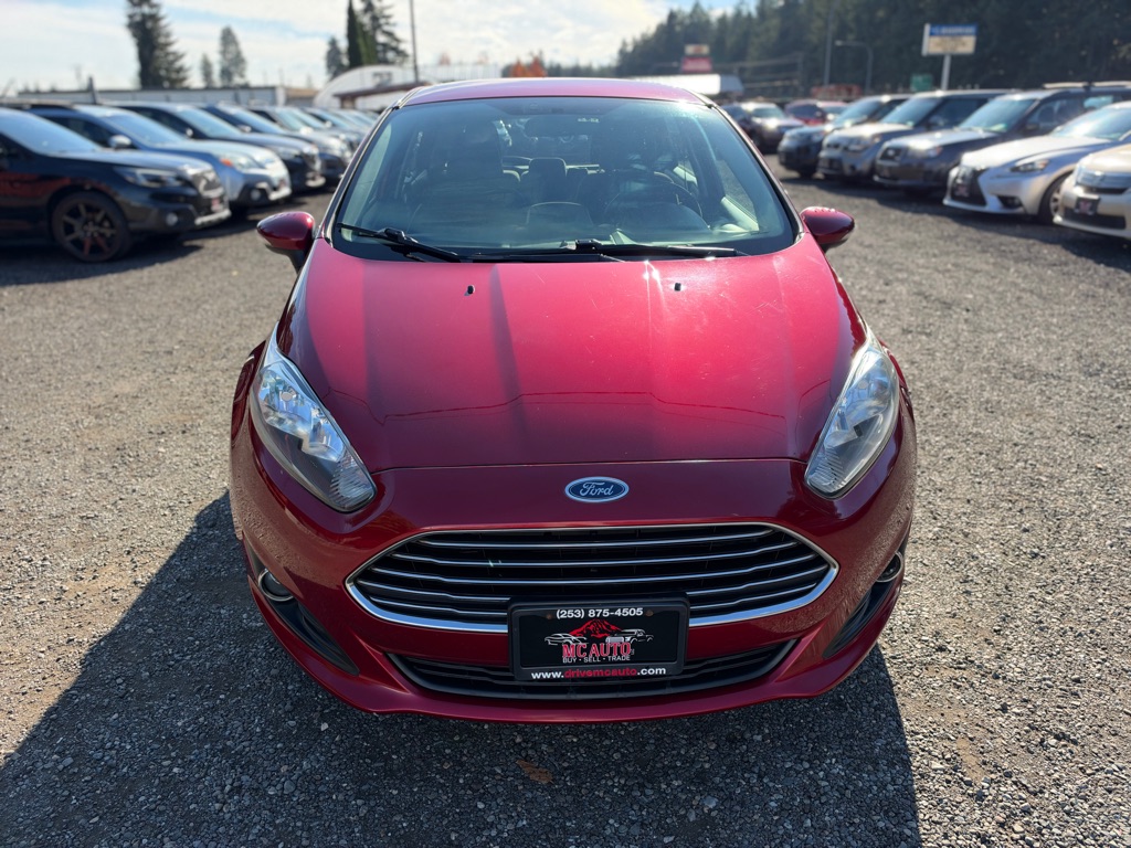 Photo 3 of this FORD FIESTA