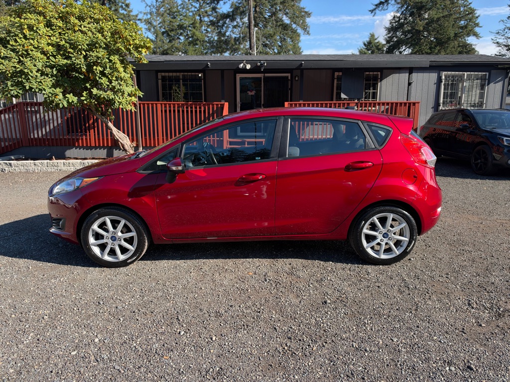 Photo 5 of this FORD FIESTA