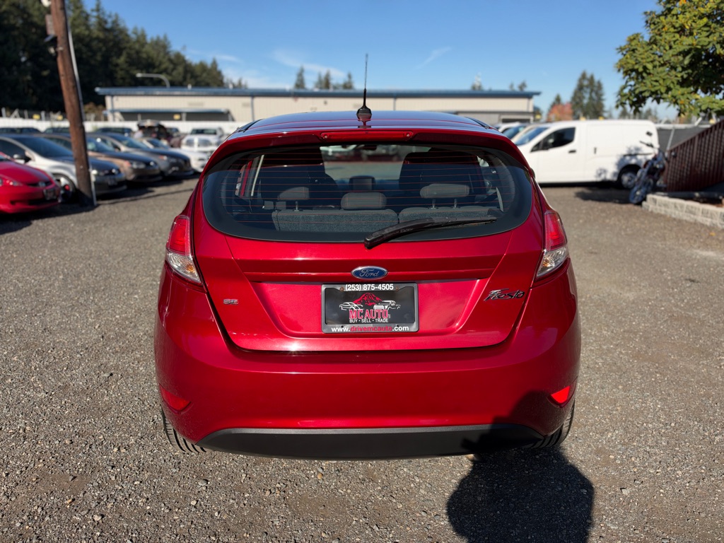 Photo 7 of this FORD FIESTA