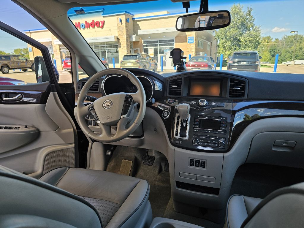 Photo 24 of this NISSAN QUEST