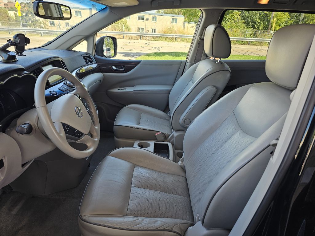 Photo 15 of this NISSAN QUEST