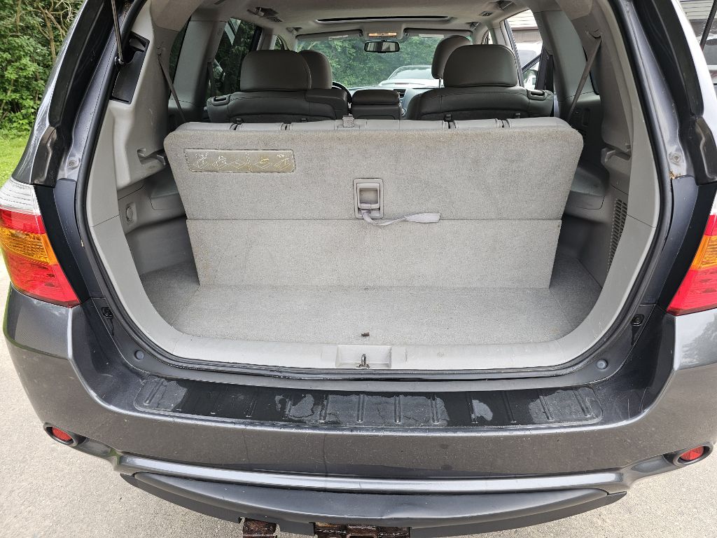 Photo 17 of this TOYOTA HIGHLANDER