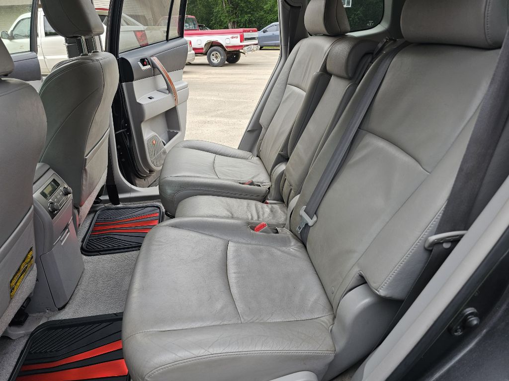 Photo 15 of this TOYOTA HIGHLANDER