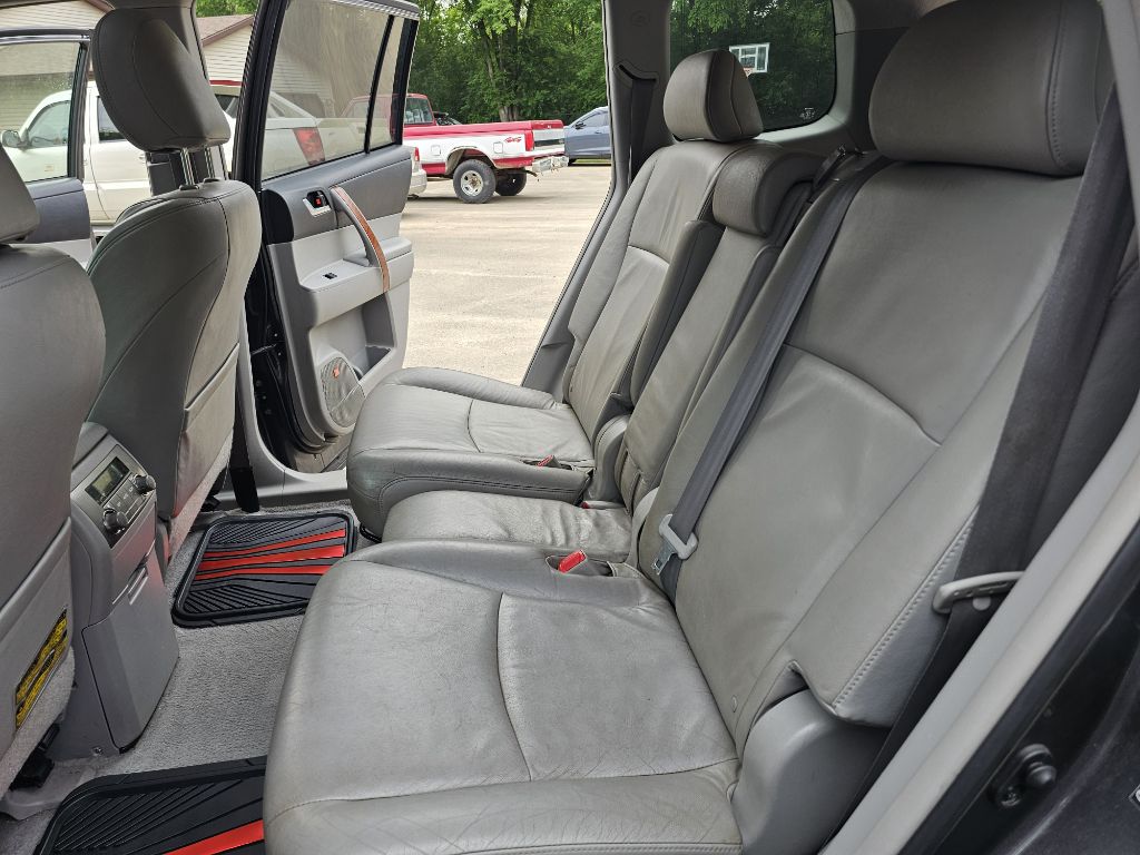 Photo 11 of this TOYOTA HIGHLANDER