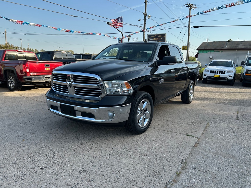 2018 RAM 1500 SLT's photo