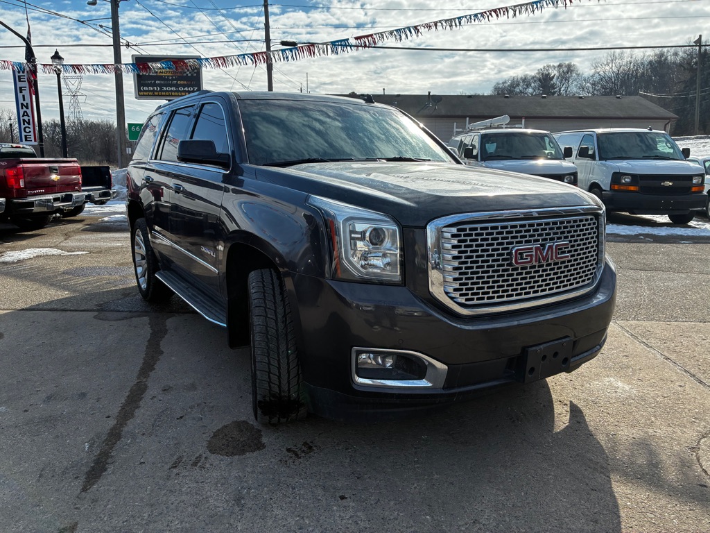 2015 GMC Yukon 4WD Denali's photo