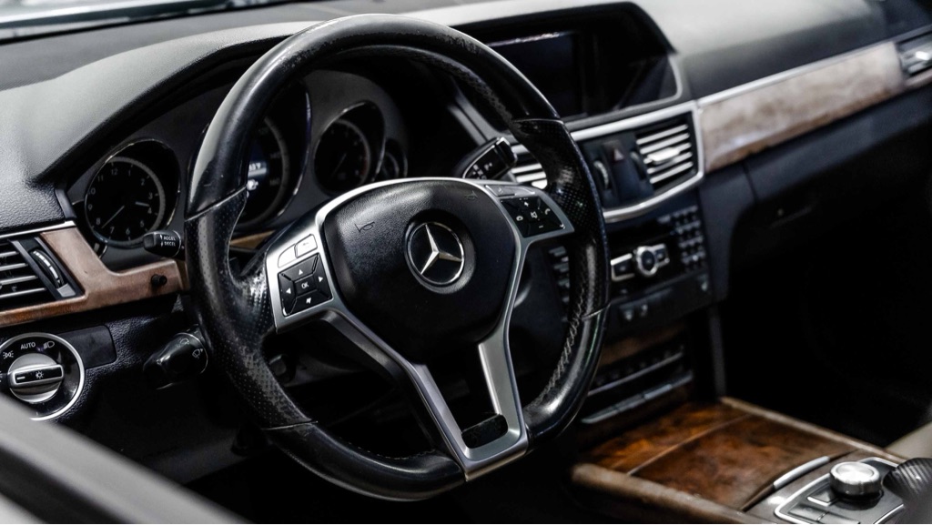 MERCEDES-BENZ E-CLASS 2013 MERCEDES-BENZ E-CLASS WDDHF8JB5DA698739