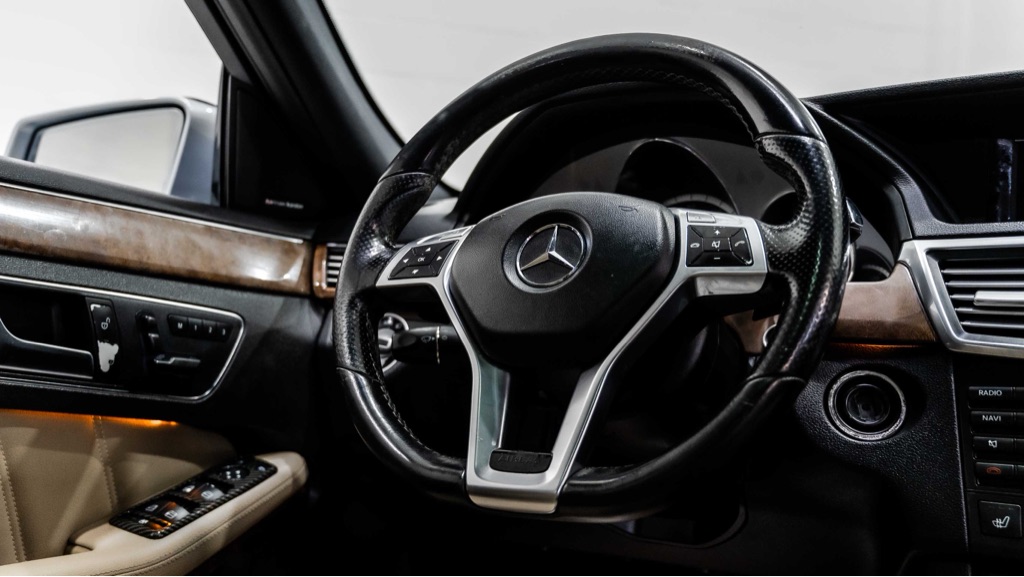 MERCEDES-BENZ E-CLASS 2013 MERCEDES-BENZ E-CLASS WDDHF8JB5DA698739