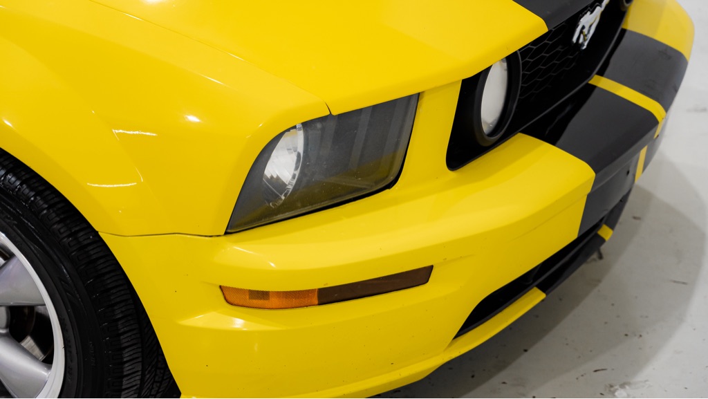 FORD MUSTANG 2005 FORD MUSTANG 1ZVFT82H855142011