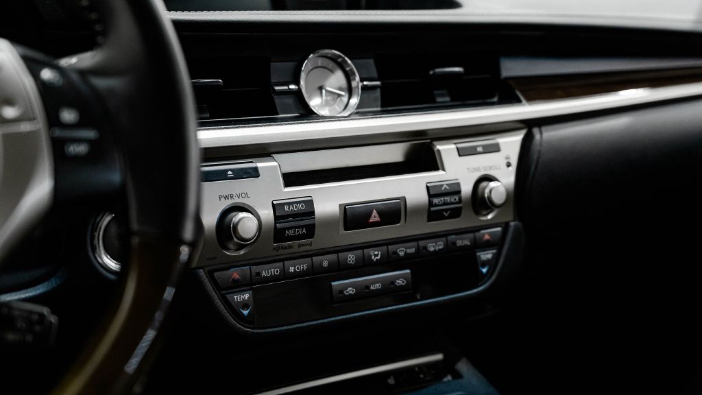 LEXUS ES 2013 LEXUS ES JTHBK1GG9D2033311