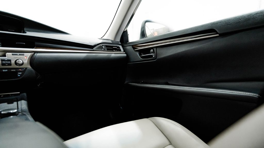 LEXUS ES 2013 LEXUS ES JTHBK1GG9D2033311