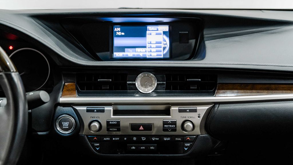 LEXUS ES 2013 LEXUS ES JTHBK1GG9D2033311