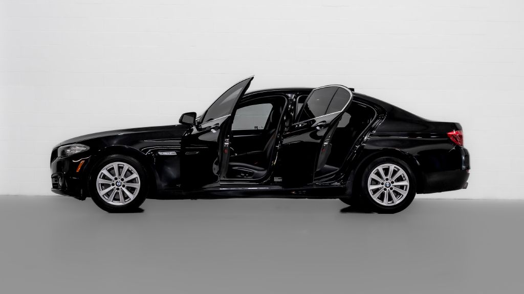 BMW 528 2016 BMW 528 WBA5A5C50GD527169